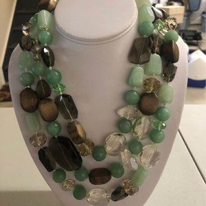 Retired Stella and Dot Statement Necklace